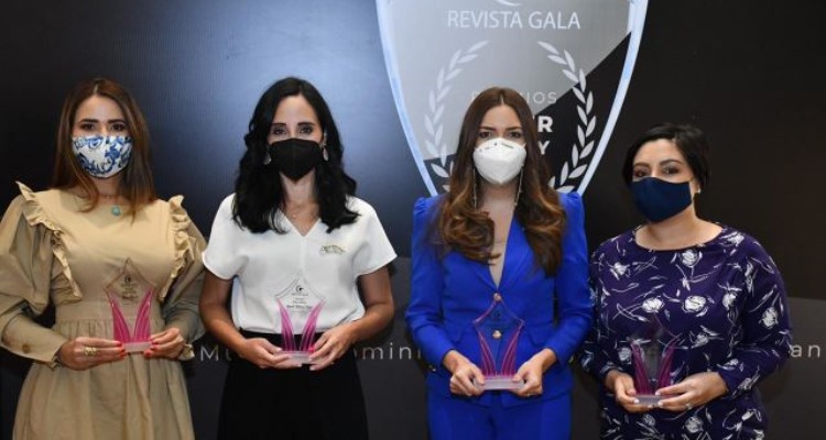 Presidenta de ANJE recibe reconocimiento por Día de la Mujer